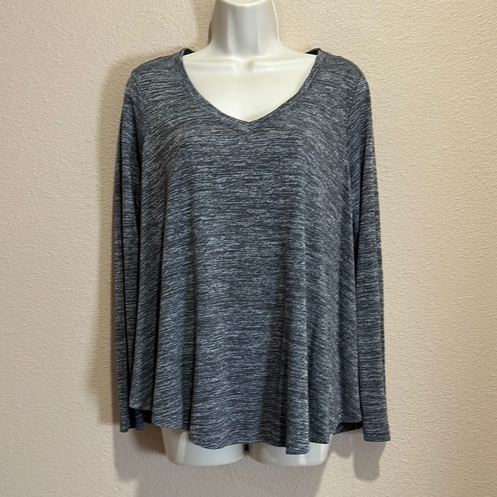 AERIE V-Neck Long Sleeve Swing Top, Size S